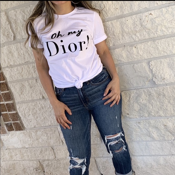 🔄🆕 SUSIE Graphic T-shirt - Picture 2 of 3